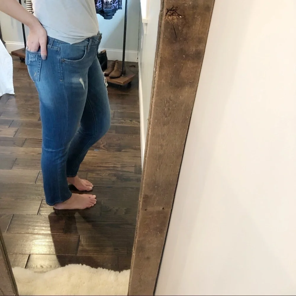 KUT FROM THE KLLTH size 8 distressed jeans